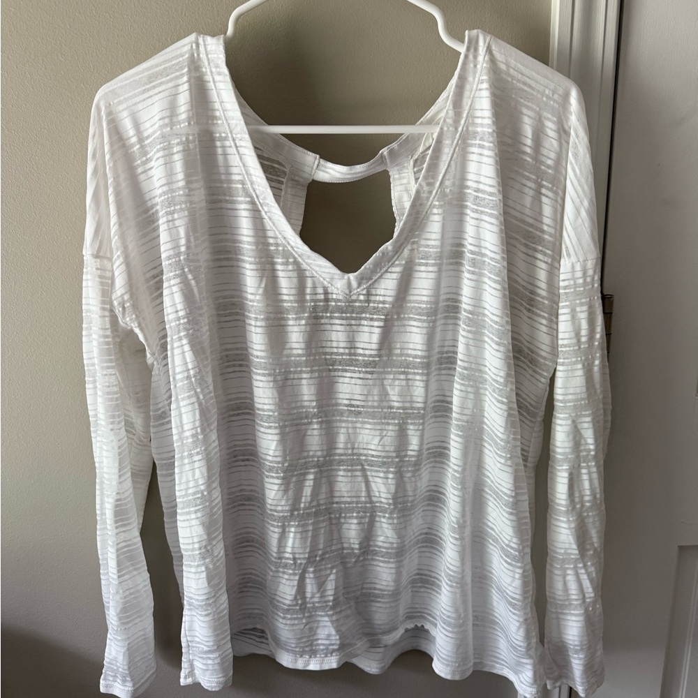 Athleta White Cut Out Long Sleeve Blouse